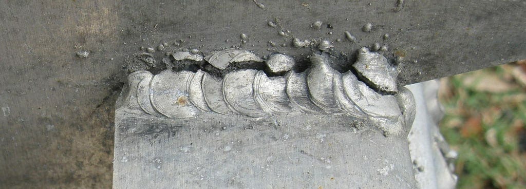 Cracked weld under visual testing