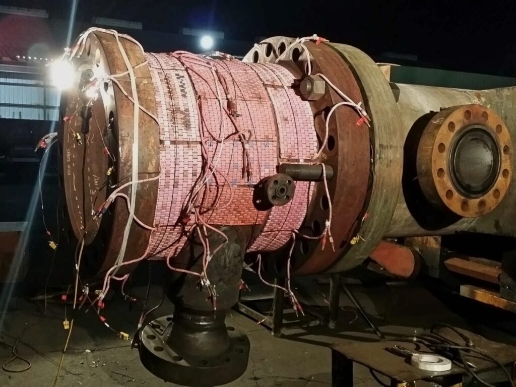 Large industrial pipe insulated for heat treatment