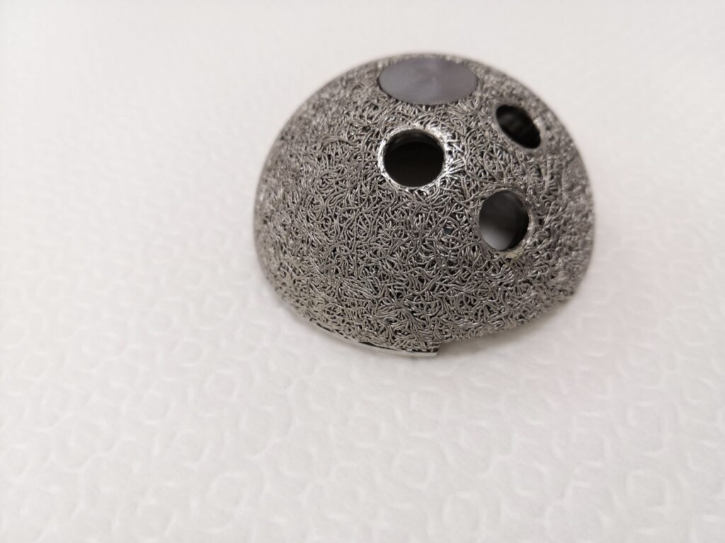 acetabular shell